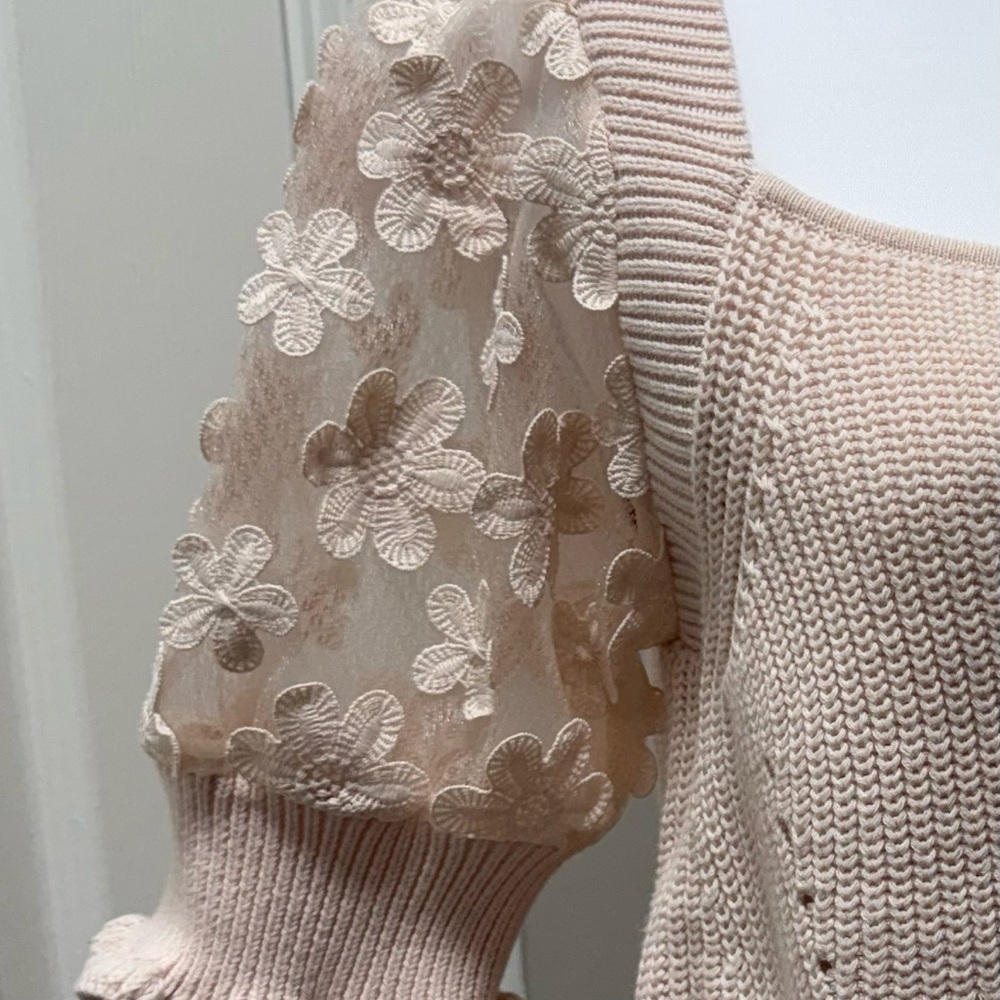 INDUSTRY REPUBLIC CLOTHING KNIT PUFF SLEEVE FLORAL APPLIQUÉ WOMEN’S SIZE: L - Picture 9 of 11